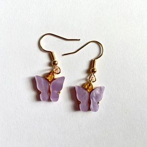 Handmade butter fly earrings.🦋